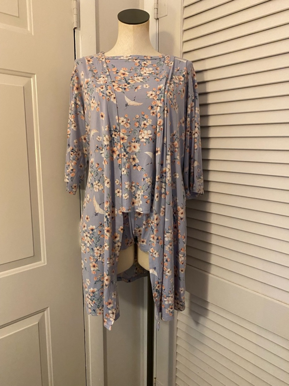 3-Pc FLORA NIKROOZ Mandie Floral Birds Robe Tank Shorts Pajamas Wm's- Size Small